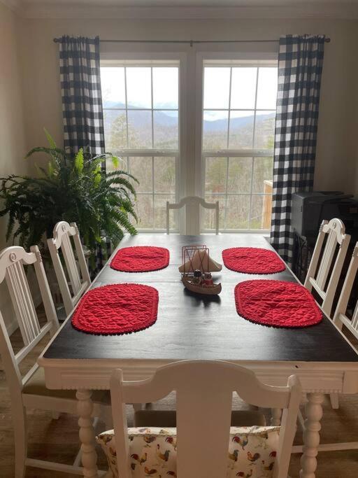 Mountain Views, Pets Welcome-Lake And River Access Lake Lure Exteriör bild