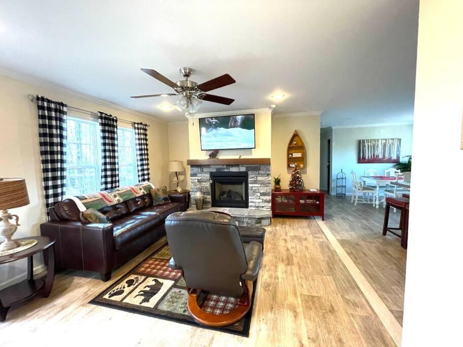 Mountain Views, Pets Welcome-Lake And River Access Lake Lure Exteriör bild